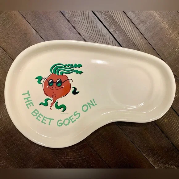 Funny plate & mug “BEET GOES ON” and “LETTUCE DANCE” stoneware lunch dinner set - Picture 2 of 9